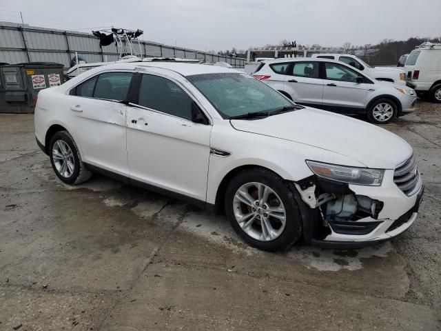 2013 Ford Taurus SEL