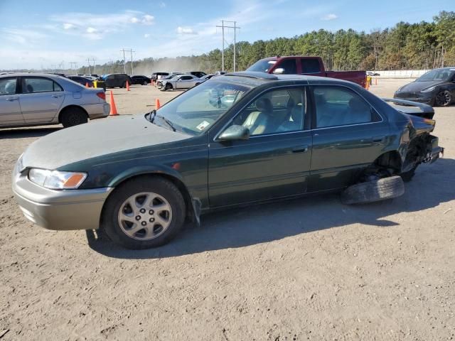 1999 Toyota Camry LE