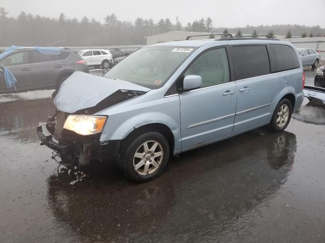 2013 Chrysler Town & Country Touring