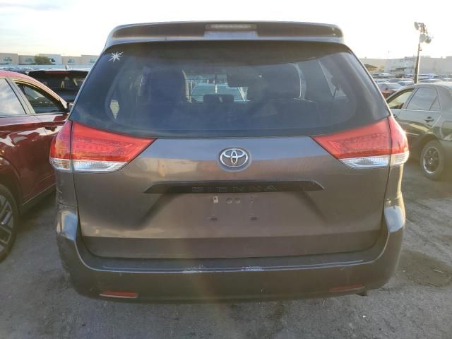 2012 Toyota Sienna