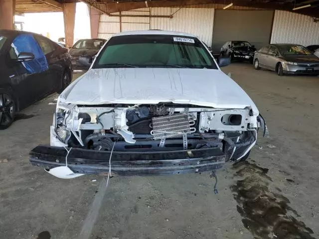 2005 Ford Crown Victoria Police Interceptor