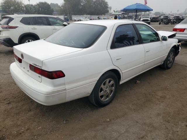 1999 Toyota Camry LE