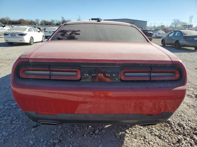 2016 Dodge Challenger SXT