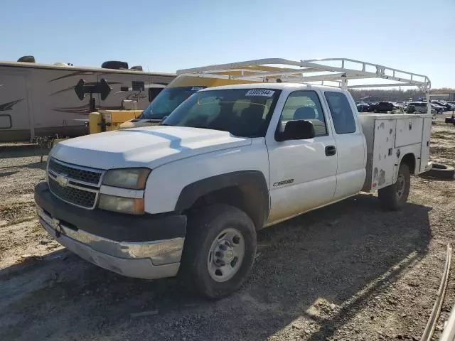 2005 Chevrolet Silverado C2500 Heavy Duty