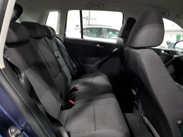 2011 Volkswagen Tiguan S