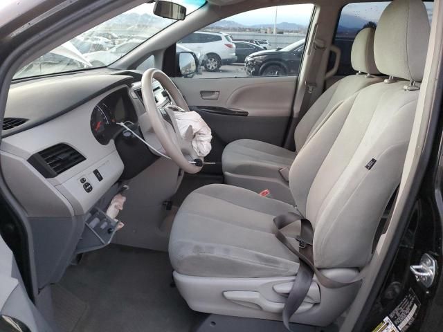 2014 Toyota Sienna