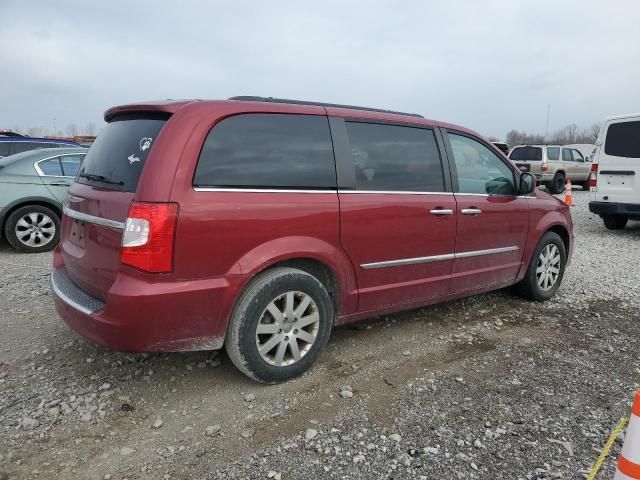 2015 Chrysler Town & Country Touring