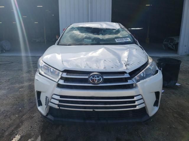 2019 Toyota Highlander LE