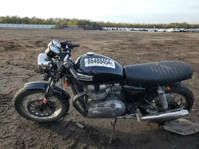 2013 Triumph Thruxton