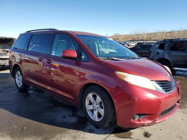 2012 Toyota Sienna LE