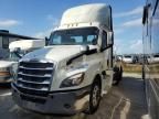 2021 Freightliner Cascadia 126