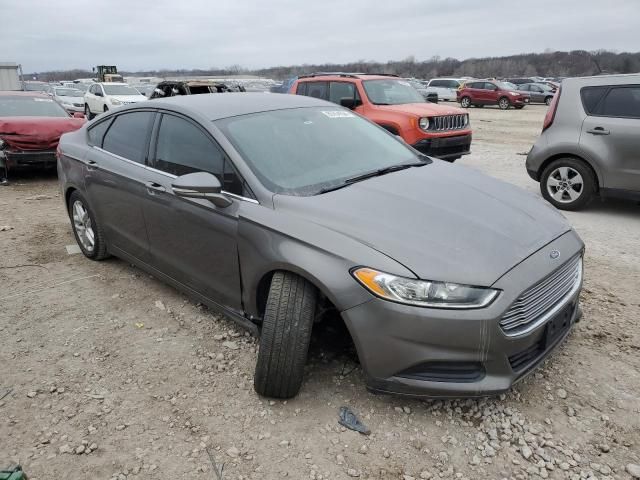 2013 Ford Fusion SE