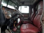 2001 Peterbilt 379