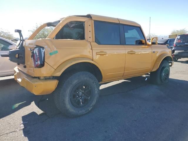 2022 Ford Bronco Base