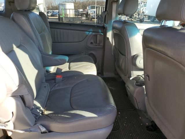 2008 Toyota Sienna XLE