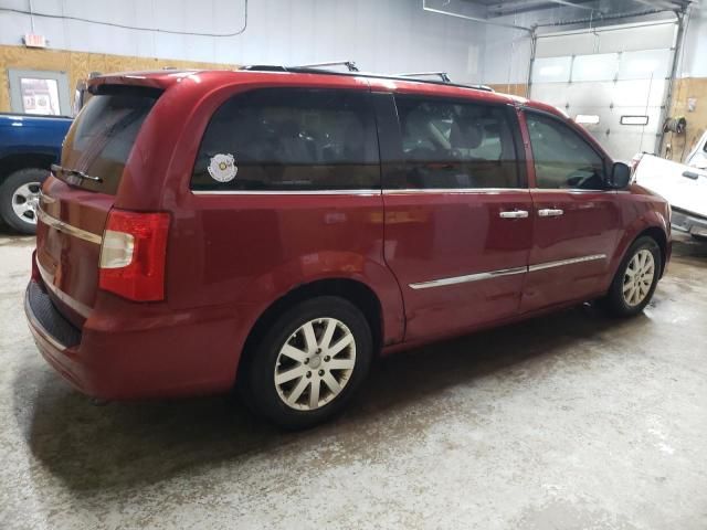 2012 Chrysler Town & Country Touring L