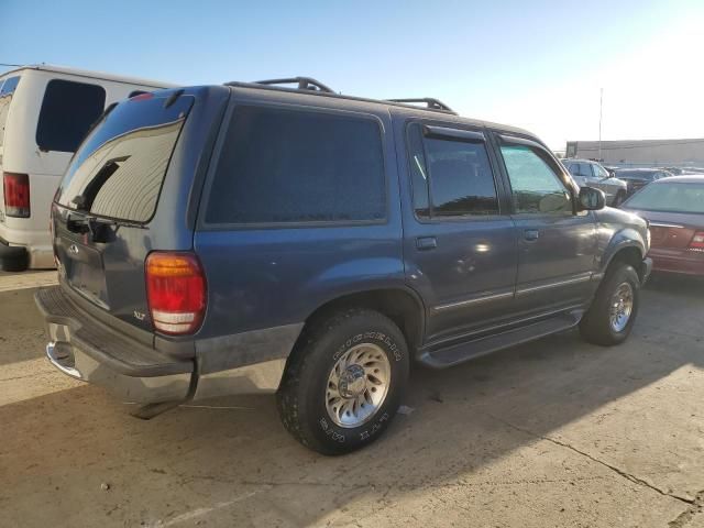 2000 Ford Explorer XLT