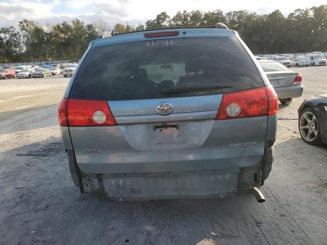 2009 Toyota Sienna CE