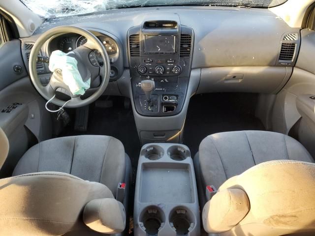 2010 KIA Sedona LX