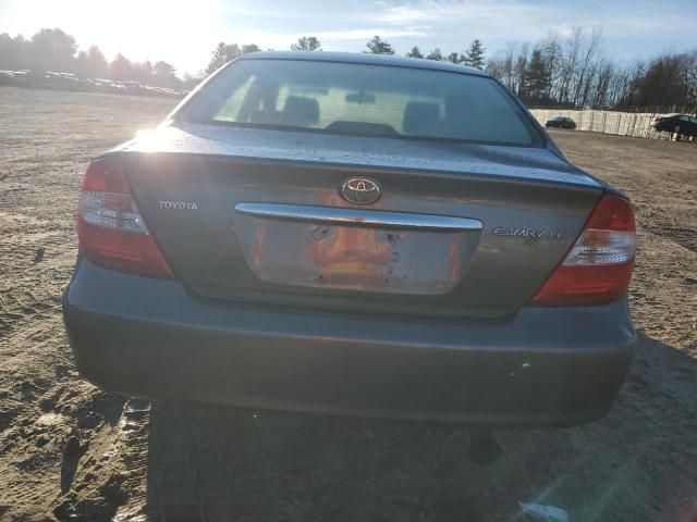 2004 Toyota Camry LE