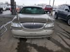 2004 Lincoln Town Car Executive