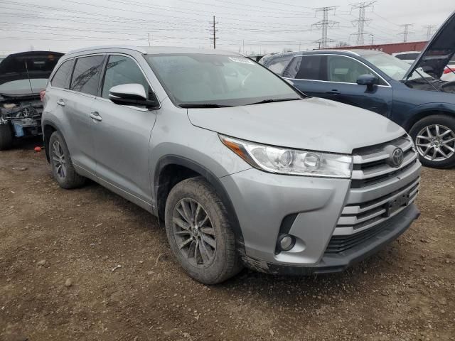 2017 Toyota Highlander SE