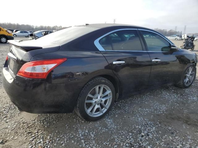 2010 Nissan Maxima S