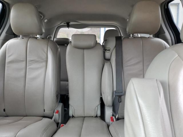 2014 Toyota Sienna LE