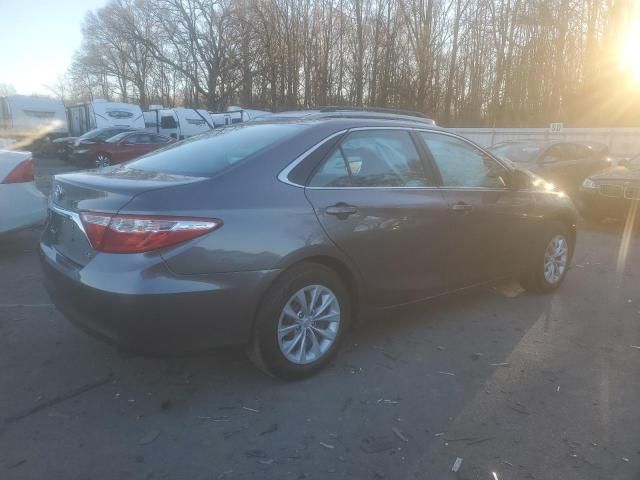 2016 Toyota Camry LE