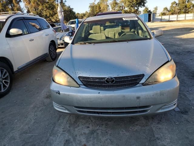 2004 Toyota Camry LE