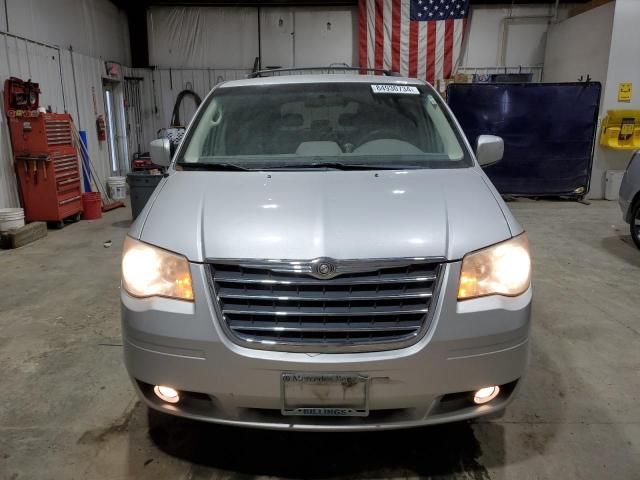 2010 Chrysler Town & Country Touring