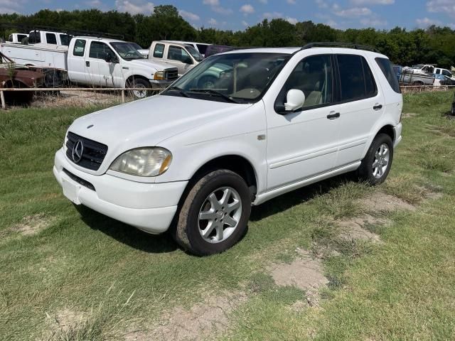 2000 Mercedes-Benz ML 430