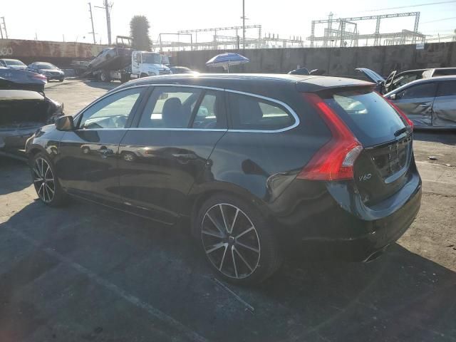 2017 Volvo V60 T5 Platinum