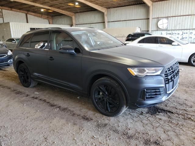 2020 Audi Q7 Premium Plus