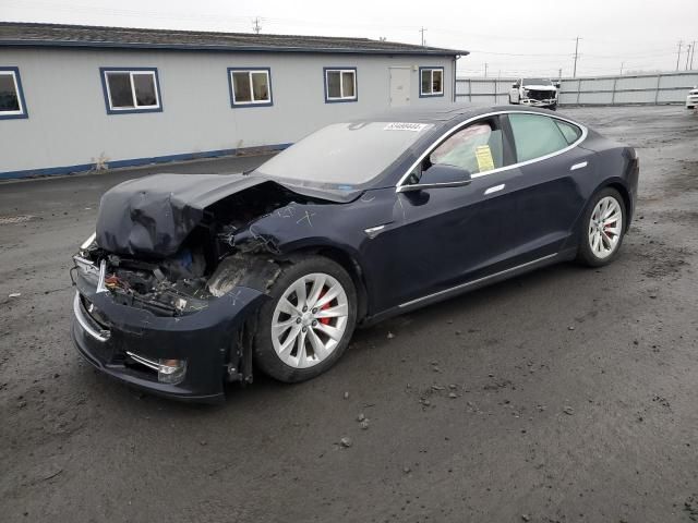 2015 Tesla Model S 85D