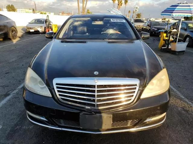 2010 Mercedes-Benz S 550