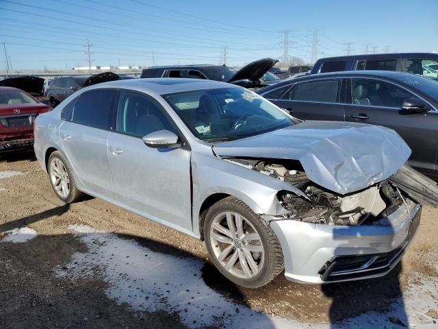 2019 Volkswagen Passat Wolfsburg