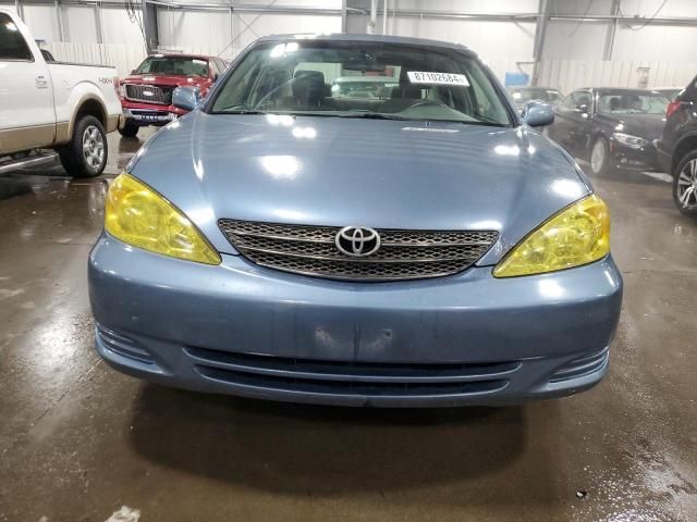 2004 Toyota Camry LE