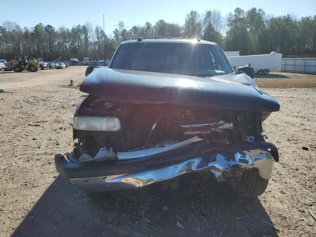 2004 Chevrolet Suburban K1500