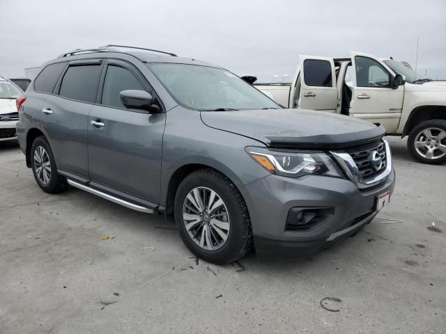 2020 Nissan Pathfinder SL