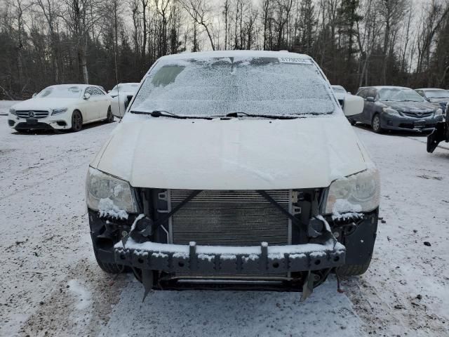 2013 Dodge Grand Caravan Crew