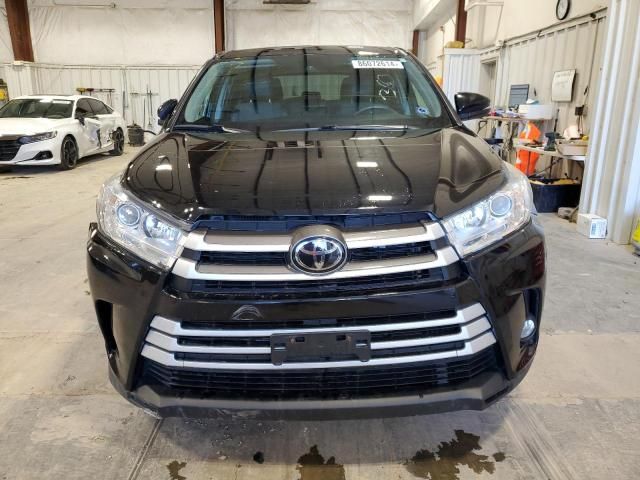 2019 Toyota Highlander LE