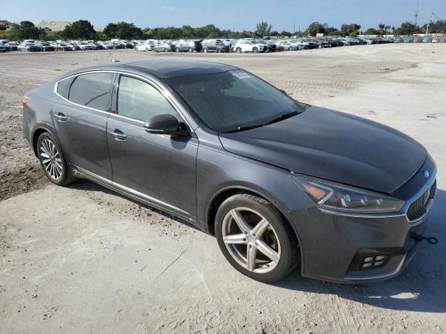 2017 KIA Cadenza Premium