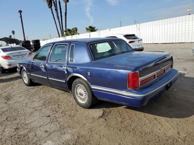 1995 Lincoln Town Car Signature