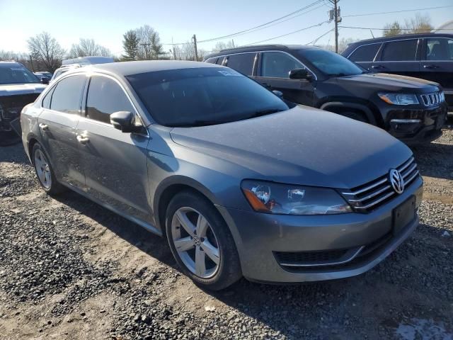 2014 Volkswagen Passat SE