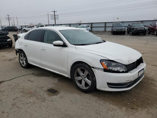 2014 Volkswagen Passat SE