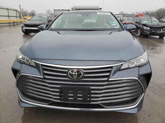 2022 Toyota Avalon XLE