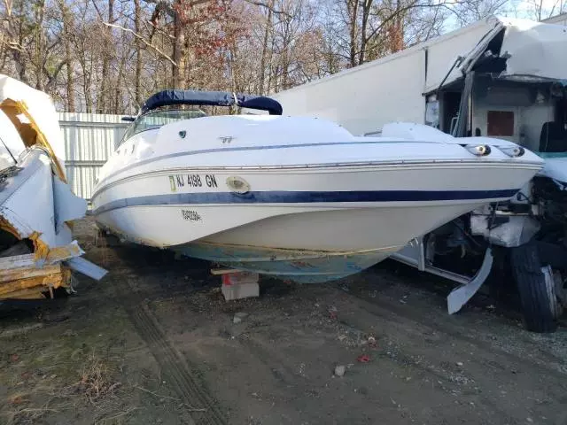 2001 Chris Craft Boat