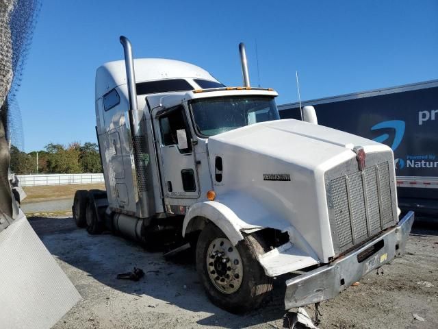 2007 Kenworth Construction T800