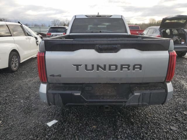 2022 Toyota Tundra Crewmax SR5